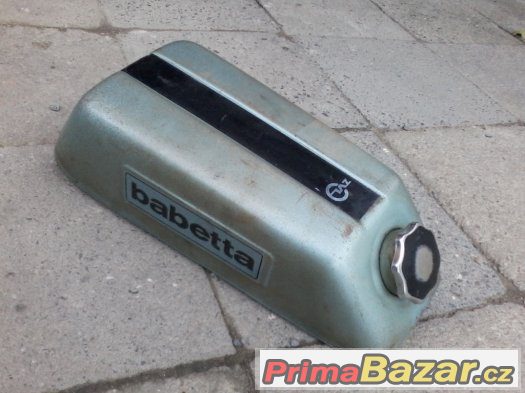 Nádrž Babetta 210 – fotografie 1