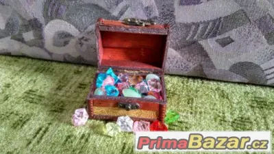 Truhlička s pokladem