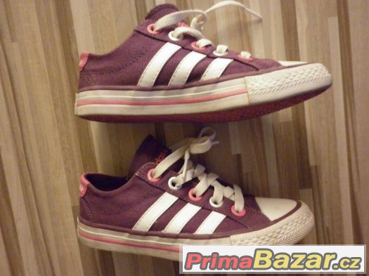 divčí platenky Adidas – fotografie 1