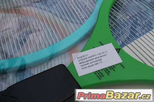 Elektrická plácačka na mouchy – fotografie 4