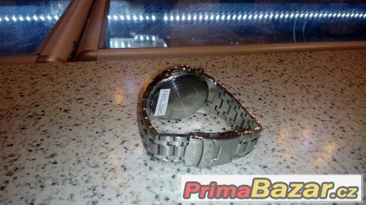 prodám Hodinky Casio Ediface – fotografie 3