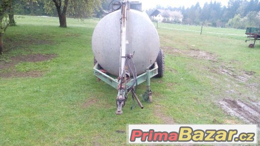 Prodám voznici na vodu (fekál) 6000L – fotografie 3