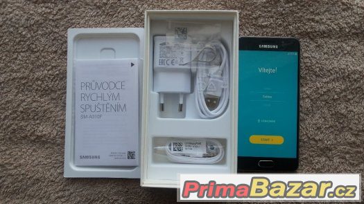 Samsung Galaxy A3 16GB 2016 Black, výstavní kus – fotografie 1