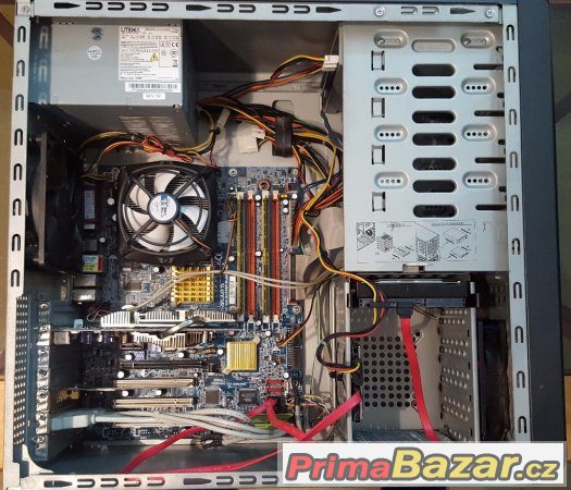PC P4 630HT 64bit/2GB/120+250GB/GF6600pasiv – fotografie 1