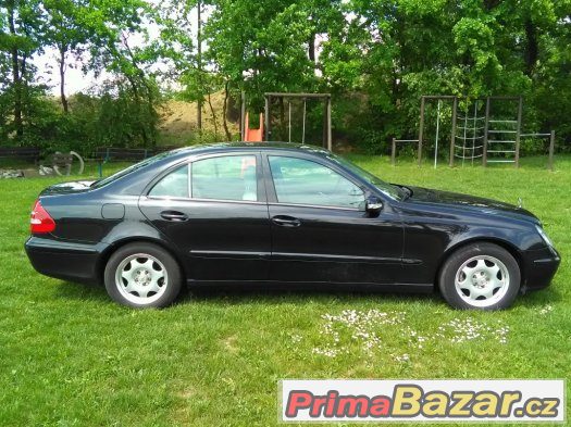 Mercedes Benz E220 CDI classic W211 R.v.2004 – fotografie 5