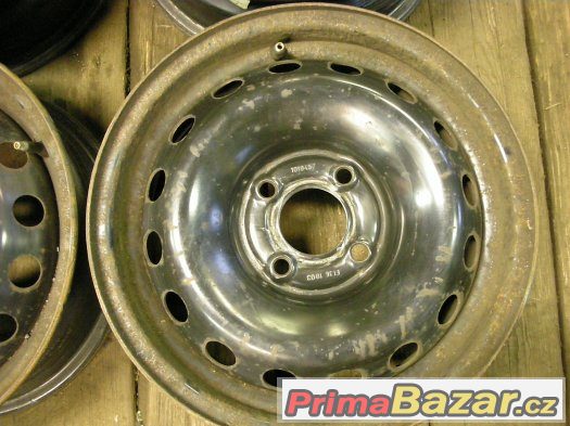 PRODÁM 4KS POUŽITÝCH PLECHOVÝCH DISKŮ RENAULT 5.5x14 ET36 – fotografie 3