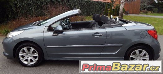 Peugeot 207 cc cabriolet 1,6 benzín 88kw najeto 69829 km – fotografie 4