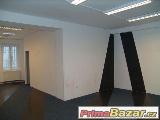 Pronajmu-obchodní prostory Ostrava -Mar. Hory 52 m2 – fotografie 3
