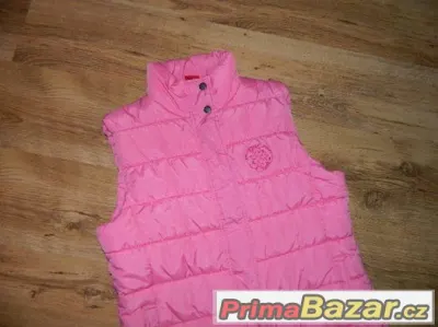 SAM 73 růžová prošívaná vesta jako NOVÁ