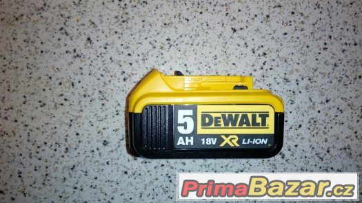 baterie DeWALT 5Ah – fotografie 1