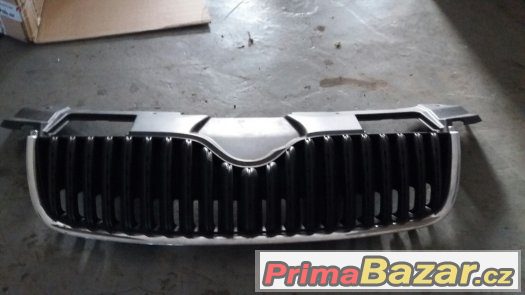 Škoda Fabia 2009 1.2 HTP 51KW - maska chladiče – fotografie 1