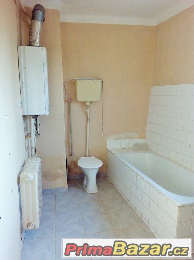 Doloplazy, byt 2+kk, 350m2, zahrada, dvorek – fotografie 2