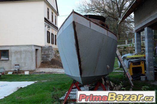 LOĎ, MOTOROVÝ ČLUN, LODNÍ TRUP – fotografie 5