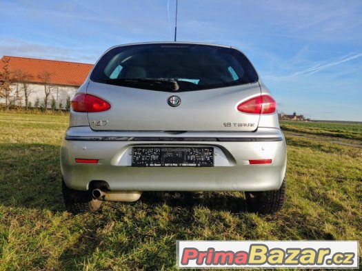 Alfa Romeo 147 1.6 16V klima,tempomat,senzory – fotografie 4