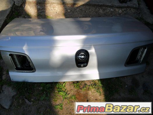 Zadní víko Omega B sedan 94-99 za 200 – fotografie 1