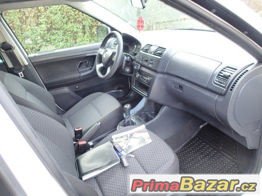 Škoda Fabia combi 1,6TDi Koup.ČR,1.majitel,Servisní kn.,2013 – fotografie 4