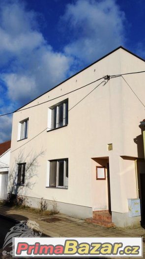 Rodinný dům 5+2 (240 m2) se zahradou (736 m2), Brno-venkov, – fotografie 2