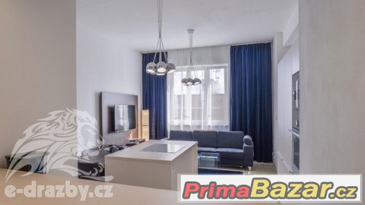 Byt 2+kk (55 m2), Praha, Vršovice, ul. 28. pluku 583/47, ev. – fotografie 3