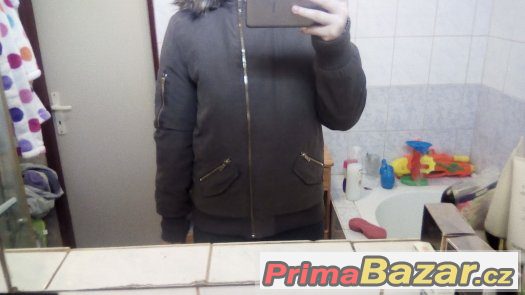 Pěkná zimní bunda – fotografie 1