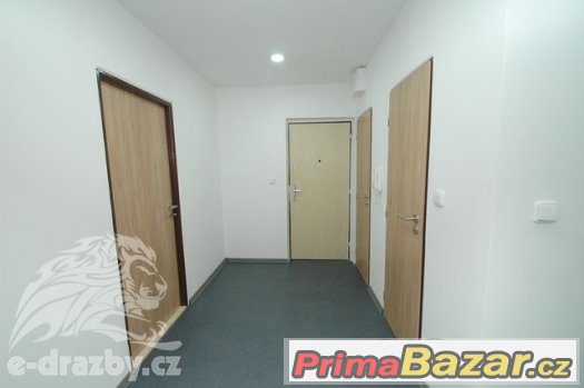 Bytová jednotka 3+1, cca 70m2, obec Nejdek, okres Karlovy Va – fotografie 2