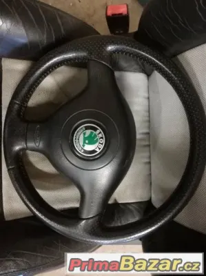 Tříramenný volant, Škoda Octavia I RS
