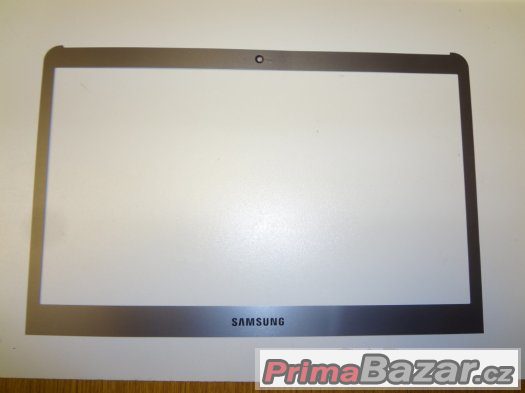 Samsung NP535 NP535U3C NP535U3C-A03SE bezel – fotografie 1