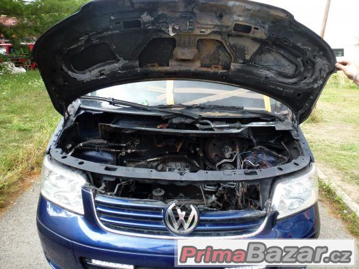VW T5 Multivan 2,5Tdi r.05, karoserie s CZ doklady – fotografie 4