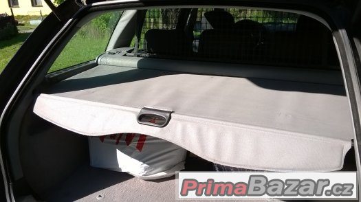 BMW E46 Touring - zadní roleta, roletka kufru – fotografie 1