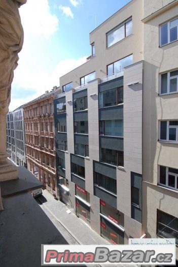 Parkovací místa v centru Brna/parking place to rent Kozí str – fotografie 1