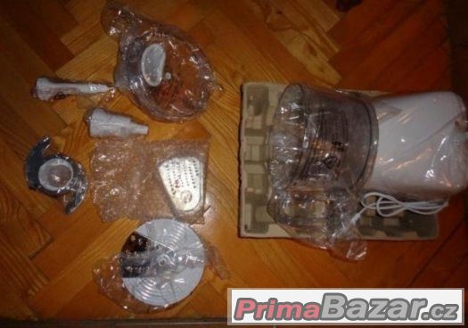 NOVÝ KUCHYŇSKÝ ROBOT – fotografie 4