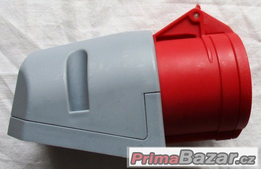Třífázová zásuvka - 5 pólová, 32A / 400V, krytí IP 44, TT – fotografie 1