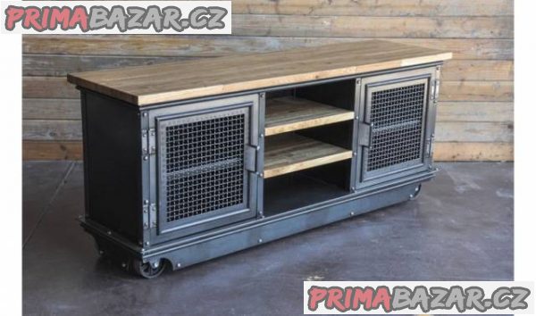 Industriální nábytek – fotografie 2