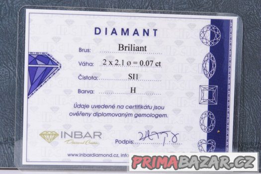 ZLATÉ NÁUŠNICE S DIAMANTEM – fotografie 4