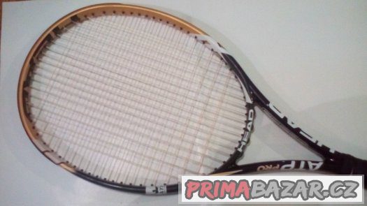 Tenisová raketa – fotografie 1