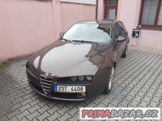 ALFA ROMEO 159 Sportwagon JTD 1.9 16V 110 KW – fotografie 1