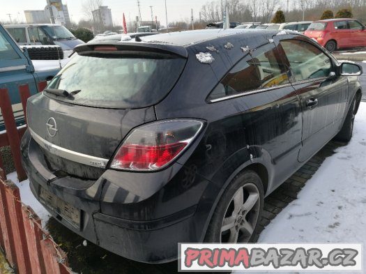 OPEL ASTRA GTC 1,9 CDTi 110 KW.6 RYCHL.04/2007 – fotografie 5