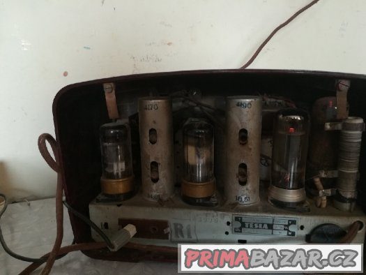 Bakelitové rádio Tesla 306 u – fotografie 4