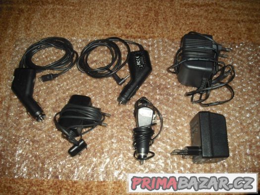 Auto nabíječky a adaptory na 220V – fotografie 2