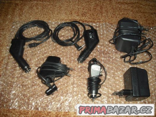 Auto nabíječky a adaptory na 220V – fotografie 3