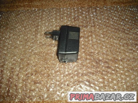 Auto nabíječky a adaptory na 220V – fotografie 4