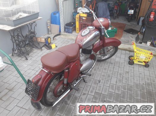 Motocykl Jawa – fotografie 1