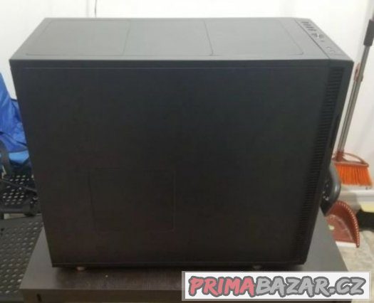 Fractal Define R5 - záruka alza, top stav – fotografie 3