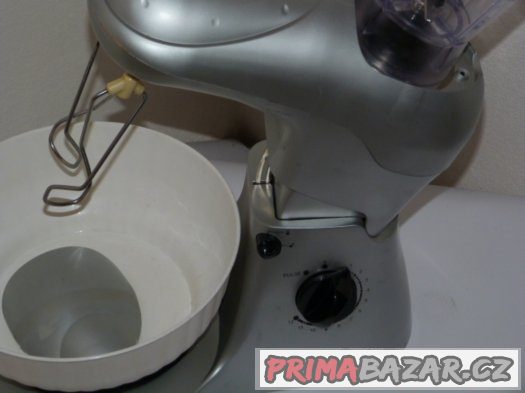 KUCHYŇSKÝ ROBOT TCM HNĚTAČ+MIXÉR – fotografie 2