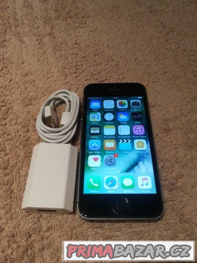 Apple iPhone 5S 16GB Space Grey – fotografie 2