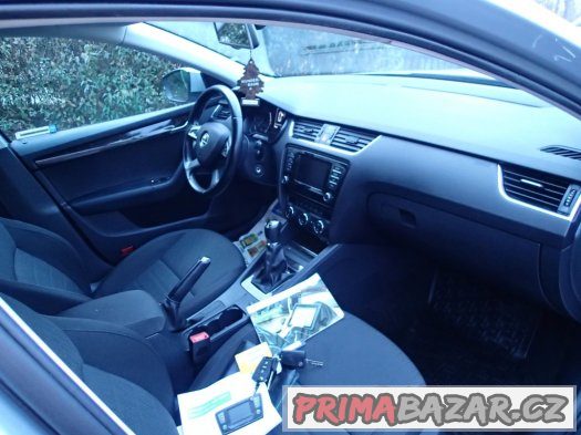 Škoda Octavia 1.6TDi ELEGANCE Koup.ČR,1.majitel,r.v.2015 – fotografie 4