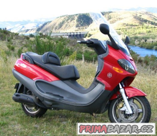 piaggio x9 250 celé moto na díly – fotografie 1