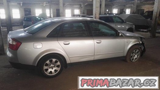 A4  1,9 tdi  96 kw  rok 4/2003  lehce havarovaná 249550km – fotografie 4