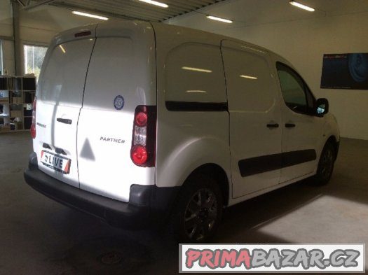 Peugeot partner 1,6 hdi  ,  rok  04/2012  užitkový-KLIMA-vyh – fotografie 3