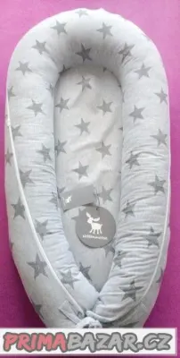 Hnízdo Cottonmoose