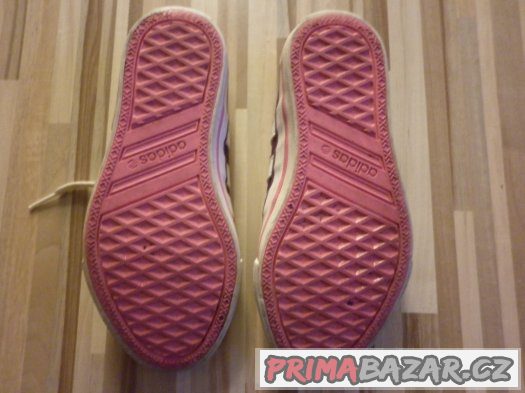 detske platenky Adidas velikost 11 – fotografie 4